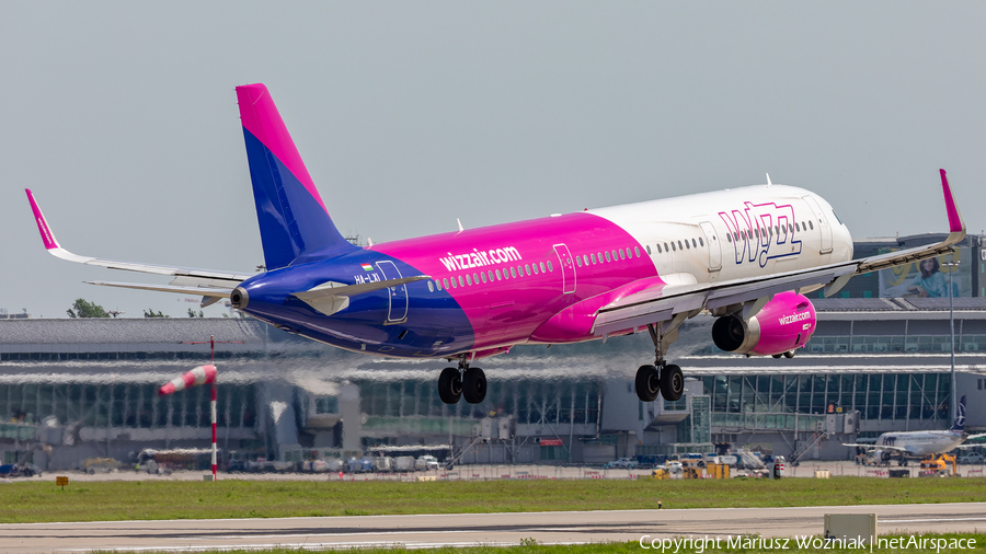 Wizz Air Airbus A321-231 (HA-LXI) | Photo 642956