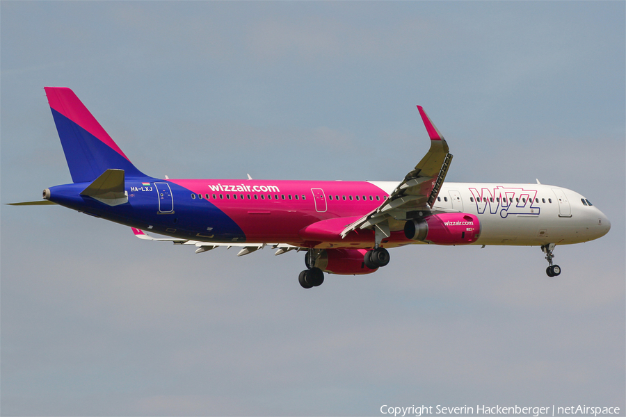 Wizz Air Airbus A321-231 (HA-LXJ) | Photo 169936