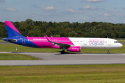 Wizz Air Airbus A321-231 (HA-LXJ) at  Hamburg - Fuhlsbuettel (Helmut Schmidt), Germany