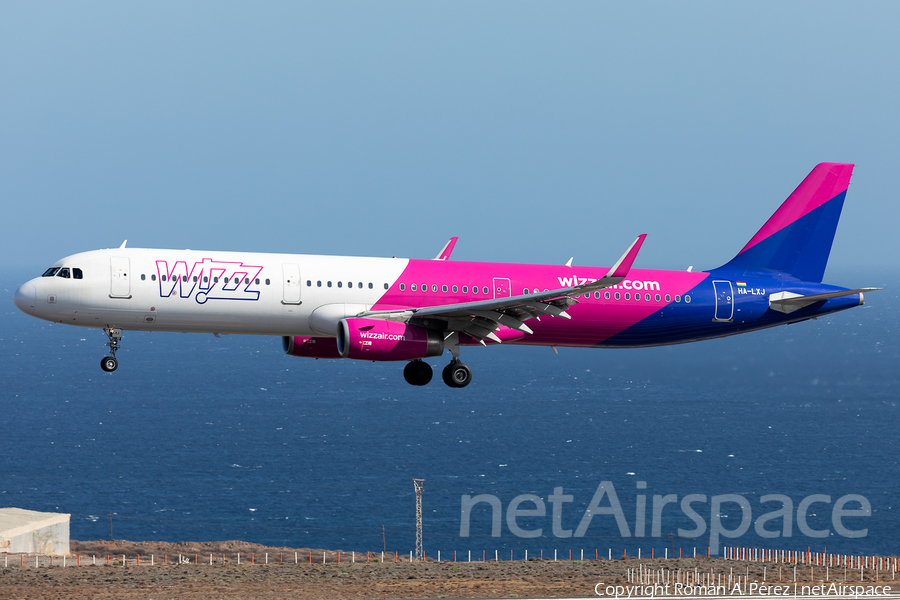 Wizz Air Airbus A321-231 (HA-LXJ) | Photo 456981