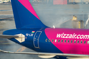 Wizz Air Airbus A321-231 (HA-LXK) at  Hamburg - Fuhlsbuettel (Helmut Schmidt), Germany