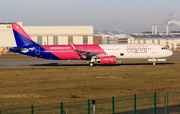 Wizz Air Airbus A321-231 (HA-LXK) at  Hamburg - Finkenwerder, Germany