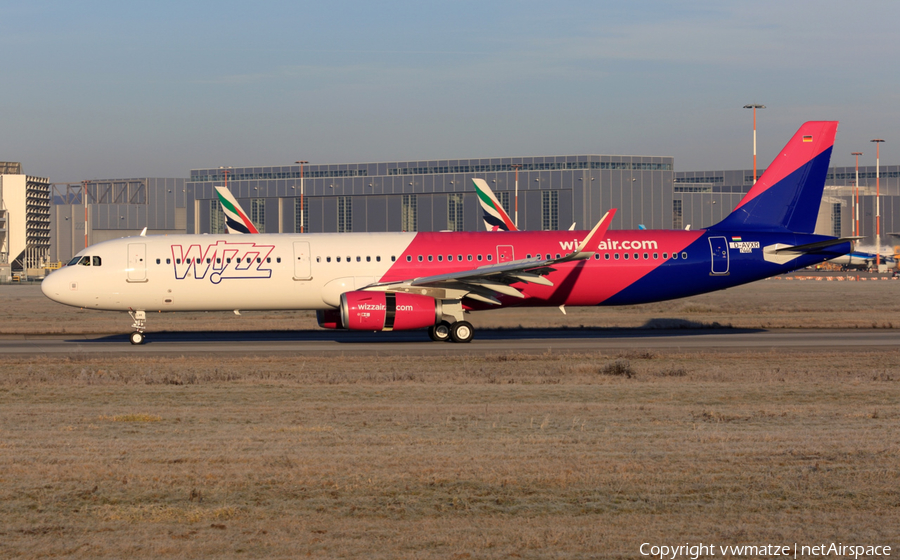 Wizz Air Airbus A321-231 (HA-LXK) | Photo 132831