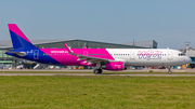 Wizz Air Airbus A321-231 (HA-LXL) at  Gdansk - Lech Walesa, Poland