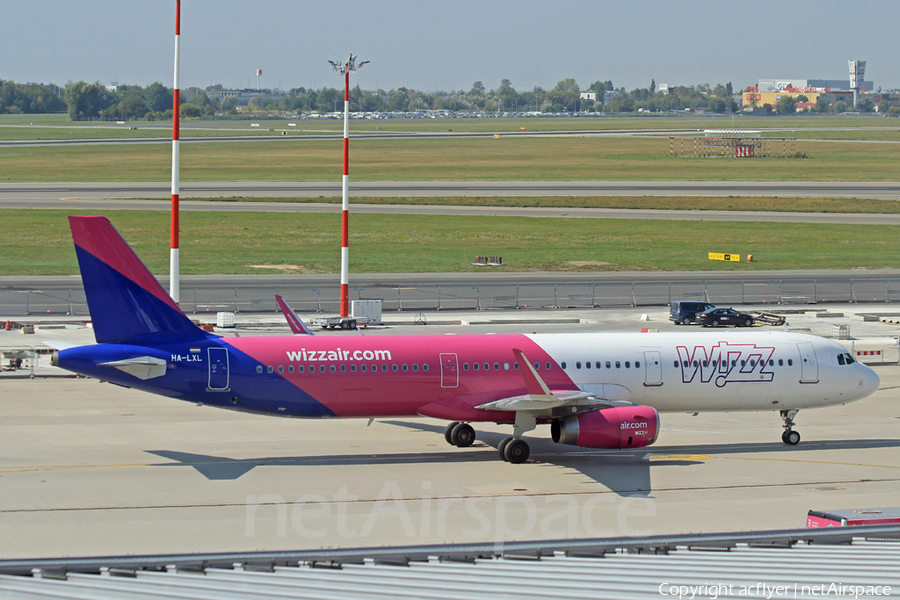 Wizz Air Airbus A321-231 (HA-LXL) | Photo 652296