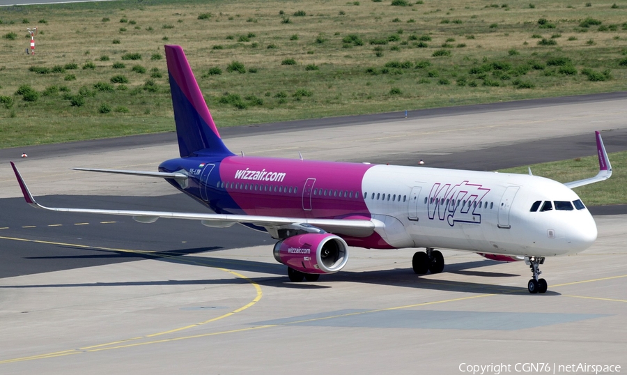 Wizz Air Airbus A321-231 (HA-LXM) | Photo 391628