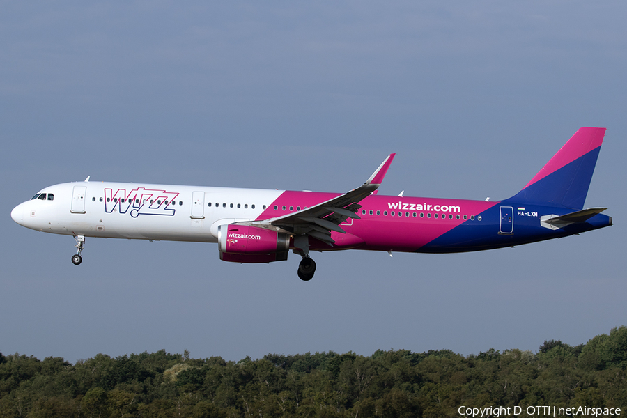 Wizz Air Airbus A321-231 (HA-LXM) | Photo 521710