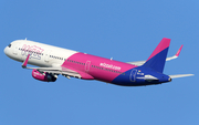Wizz Air Airbus A321-231 (HA-LXN) at  Barcelona - El Prat, Spain