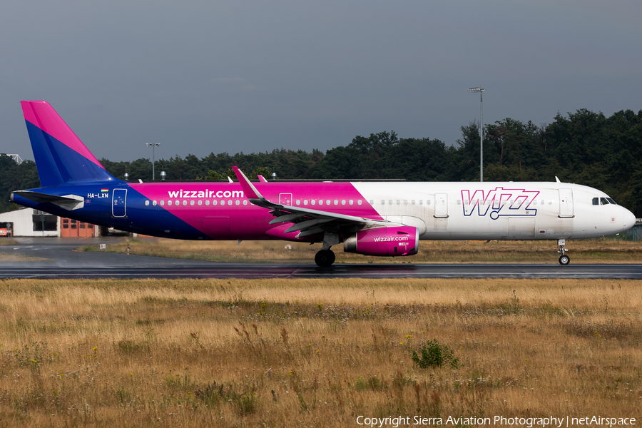 Wizz Air Airbus A321-231 (HA-LXN) | Photo 337637