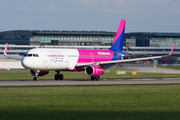 Wizz Air Airbus A321-231 (HA-LXP) at  Hamburg - Fuhlsbuettel (Helmut Schmidt), Germany