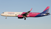 Wizz Air Airbus A321-231 (HA-LXQ) at  Barcelona - El Prat, Spain