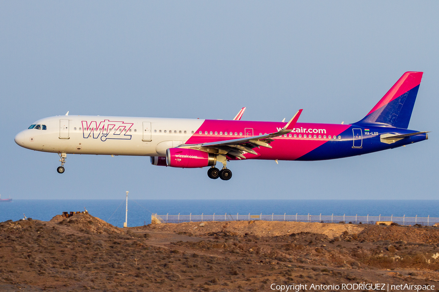 Wizz Air Airbus A321-231 (HA-LXS) | Photo 401367