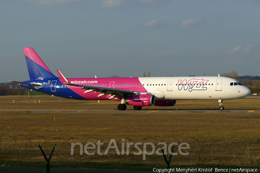 Wizz Air Airbus A321-231 (HA-LXU) | Photo 404951