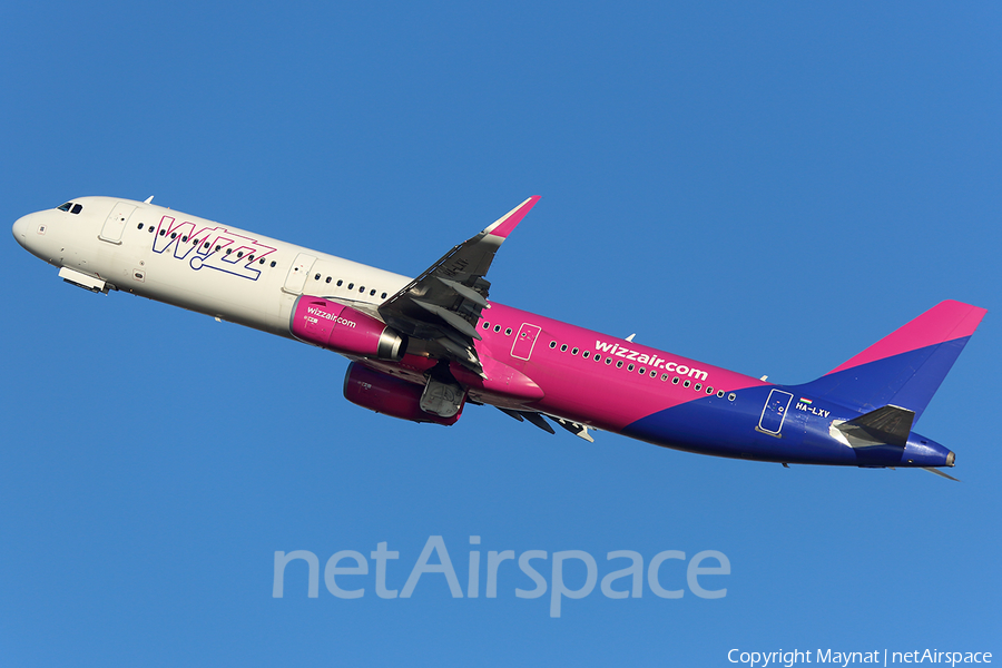 Wizz Air Airbus A321-231 (HA-LXV) | Photo 301047