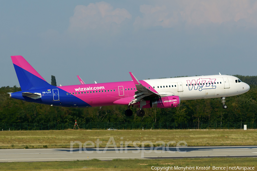 Wizz Air Airbus A321-231 (HA-LXV) | Photo 404950