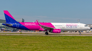 Wizz Air Airbus A321-231 (HA-LXV) at  Gdansk - Lech Walesa, Poland