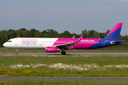 Wizz Air Airbus A321-231 (HA-LXV) at  Hamburg - Fuhlsbuettel (Helmut Schmidt), Germany