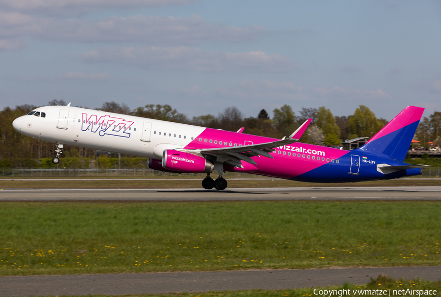 Wizz Air Airbus A321-231 (HA-LXV) | Photo 505580