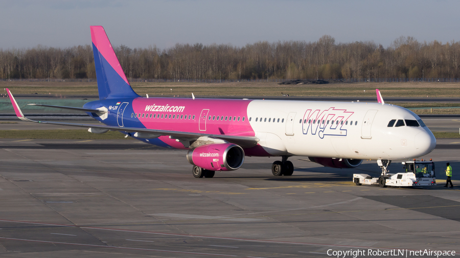 Wizz Air Airbus A321-231 (HA-LXV) | Photo 594146