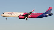 Wizz Air Airbus A321-231 (HA-LXW) at  Barcelona - El Prat, Spain