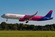 Wizz Air Airbus A321-231 (HA-LXW) at  Hamburg - Fuhlsbuettel (Helmut Schmidt), Germany