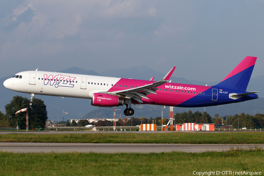 Wizz Air Airbus A321-231 (HA-LXY) | Photo 480101