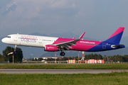 Wizz Air Airbus A321-231 (HA-LXY) at  Bergamo - Orio al Serio, Italy