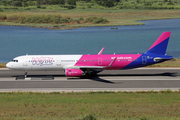 Wizz Air Airbus A321-231 (HA-LXY) at  Corfu - International, Greece