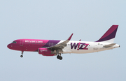 Wizz Air Airbus A320-232 (HA-LYB) at  Tenerife Sur - Reina Sofia, Spain
