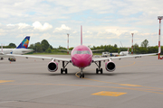 Wizz Air Airbus A320-232 (HA-LYD) at  Vilnius - International, Lithuania