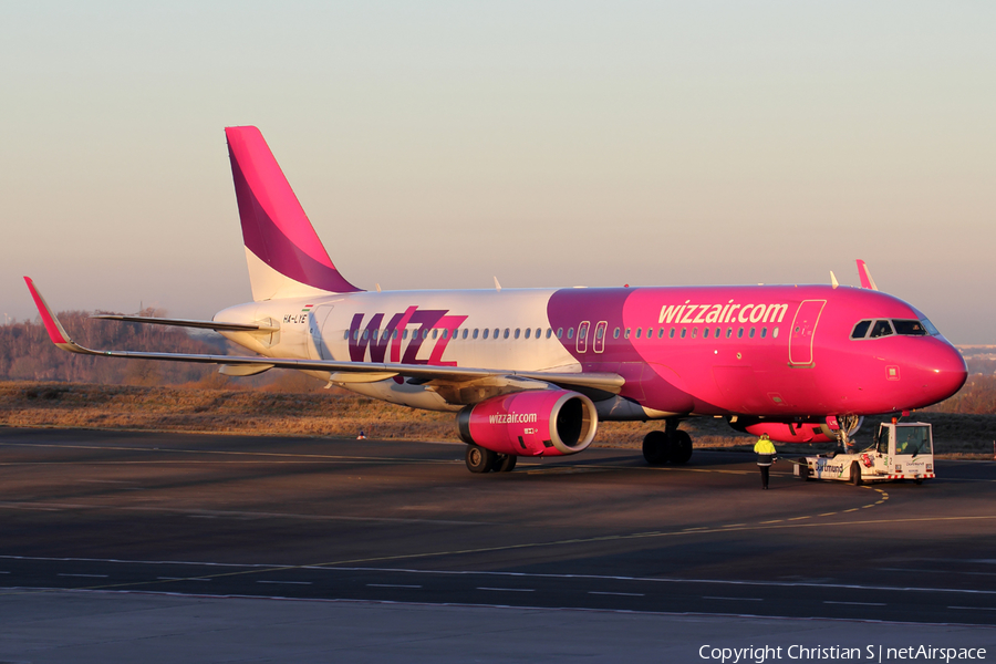Wizz Air Airbus A320-232 (HA-LYE) | Photo 137082
