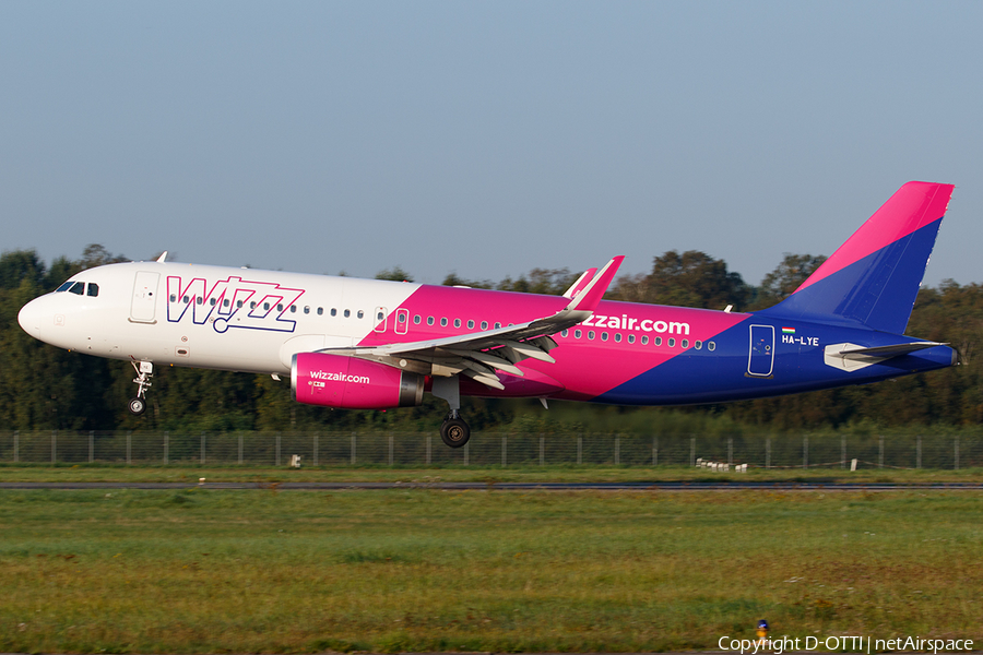 Wizz Air Airbus A320-232 (HA-LYE) | Photo 470804