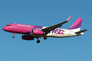 Wizz Air Airbus A320-232 (HA-LYF) at  Budapest - Ferihegy International, Hungary