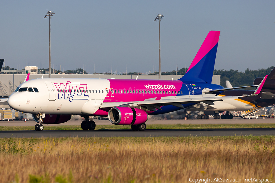 Wizz Air Airbus A320-232 (HA-LYF) | Photo 462823