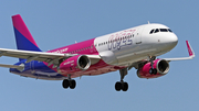 Wizz Air Airbus A320-232 (HA-LYF) at  Warsaw - Frederic Chopin International, Poland