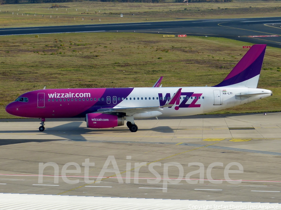 Wizz Air Airbus A320-232 (HA-LYI) | Photo 425975
