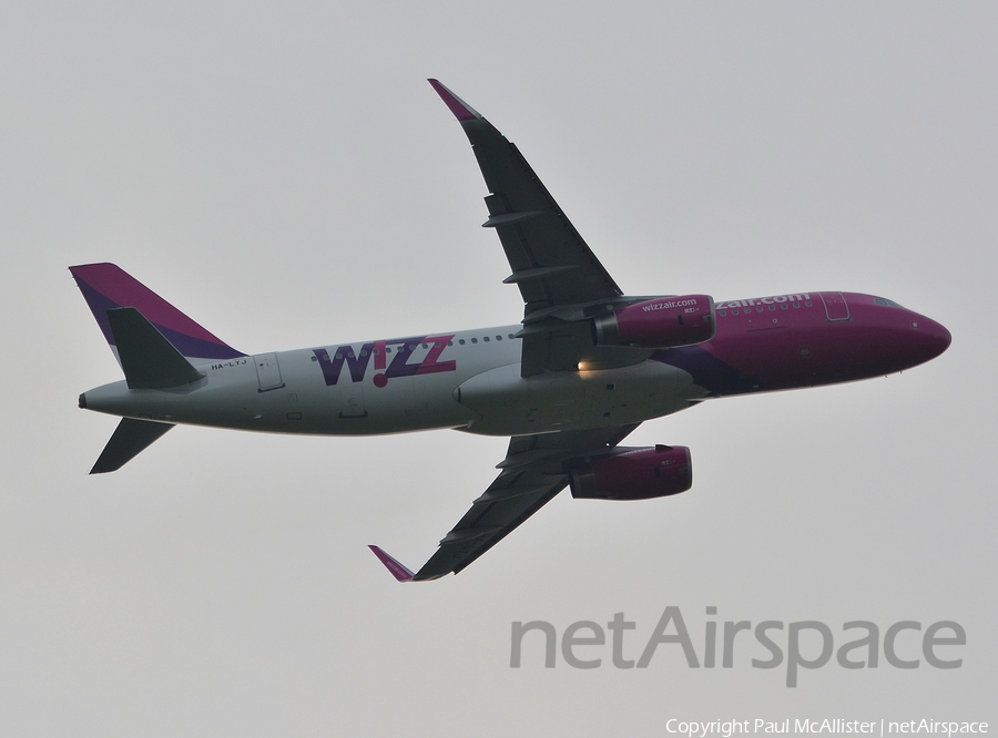 Wizz Air Airbus A320-232 (HA-LYJ) | Photo 107387