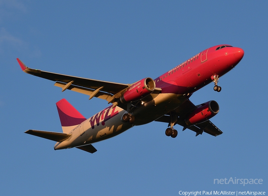 Wizz Air Airbus A320-232 (HA-LYJ) | Photo 75075