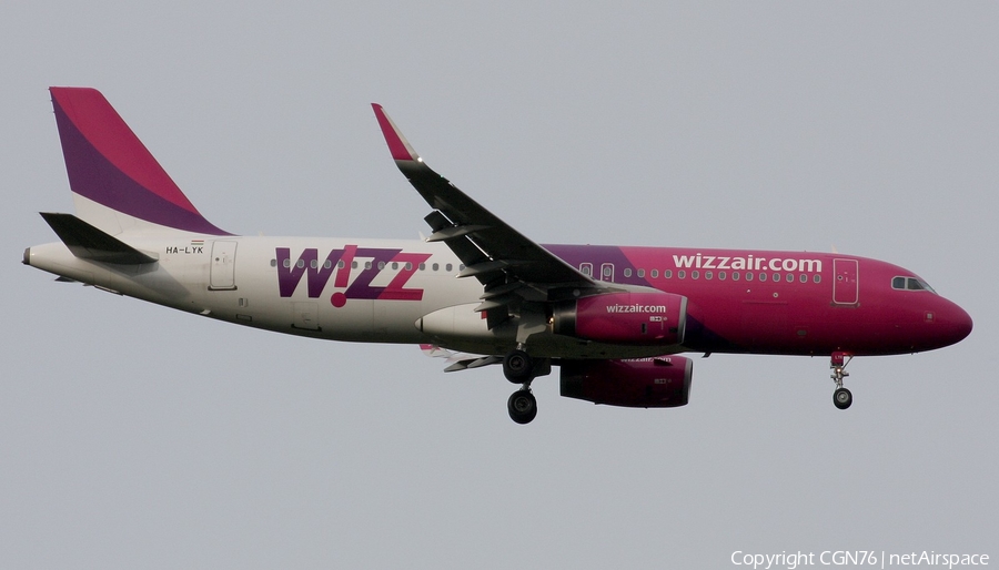 Wizz Air Airbus A320-232 (HA-LYK) | Photo 446654