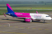 Wizz Air Airbus A320-232 (HA-LYL) at  Eindhoven, Netherlands
