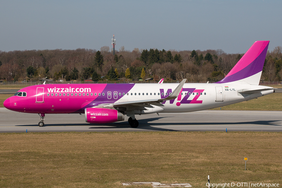 Wizz Air Airbus A320-232 (HA-LYL) | Photo 235631