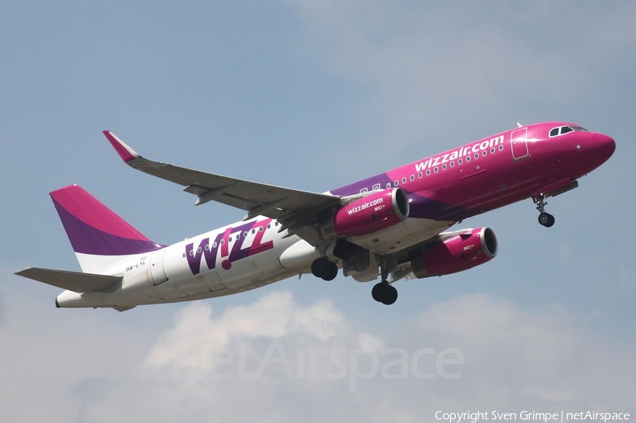 Wizz Air Airbus A320-232 (HA-LYL) | Photo 247989