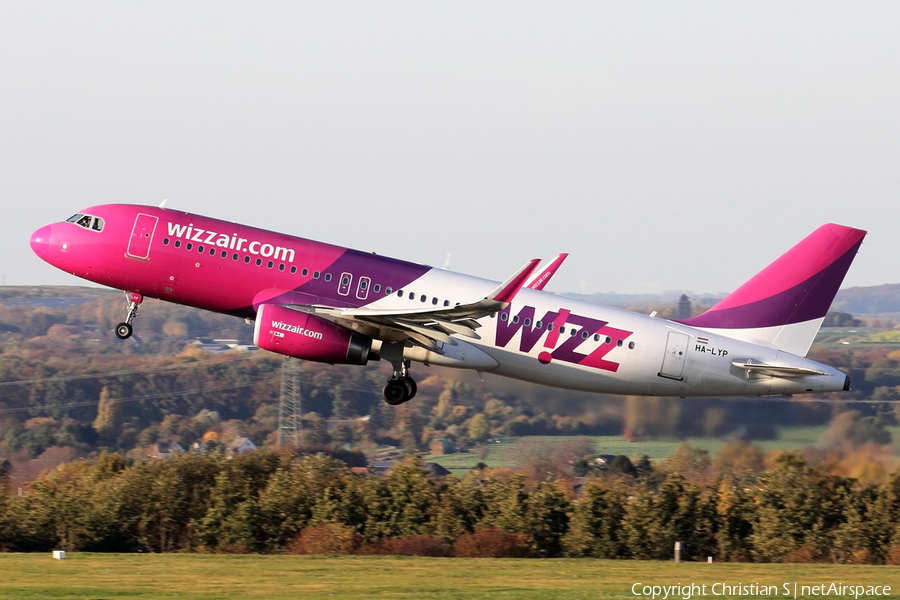 Wizz Air Airbus A320-232 (HA-LYP) | Photo 409398
