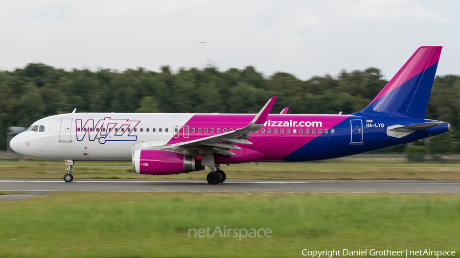 Wizz Air Airbus A320-232 (HA-LYQ) | Photo 117066