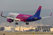 Wizz Air Airbus A320-232 (HA-LYS) at  Barcelona - El Prat, Spain