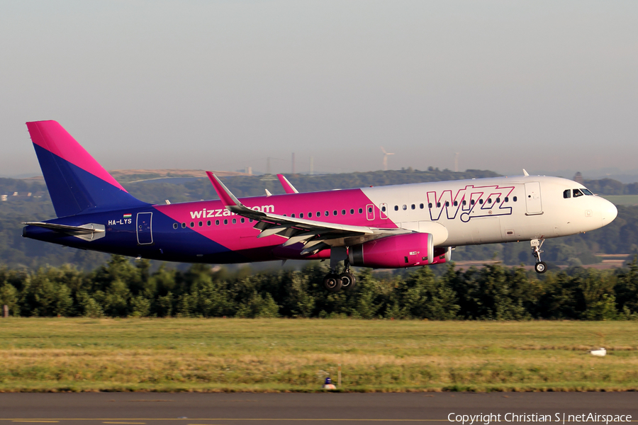 Wizz Air Airbus A320-232 (HA-LYS) | Photo 120162