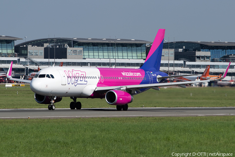 Wizz Air Airbus A320-232 (HA-LYS) | Photo 559173