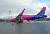 Wizz Air Airbus A320-232 (HA-LYS) at  Trondheim - Værnes, Norway