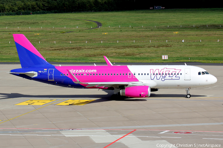Wizz Air Airbus A320-232 (HA-LYT) | Photo 97489