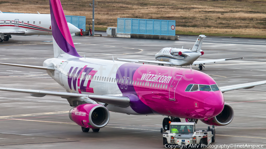 Wizz Air Airbus A320-232 (HA-LYU) | Photo 106416